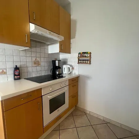 Relaxing With Pool * Filot