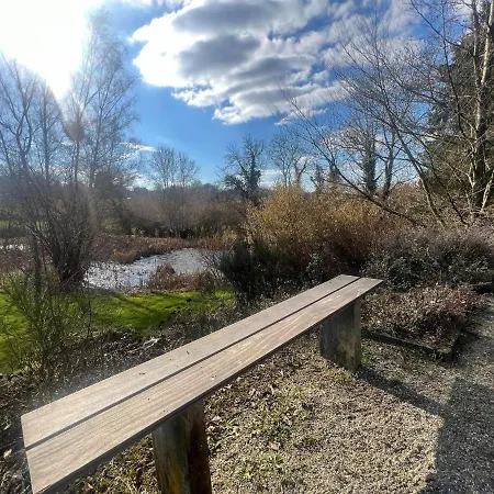 Relaxing With Pool Villa Filot