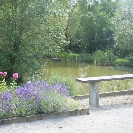 Villa Relaxing With Pool Filot